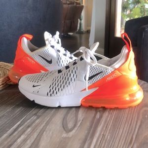 Nike W Air Max 270